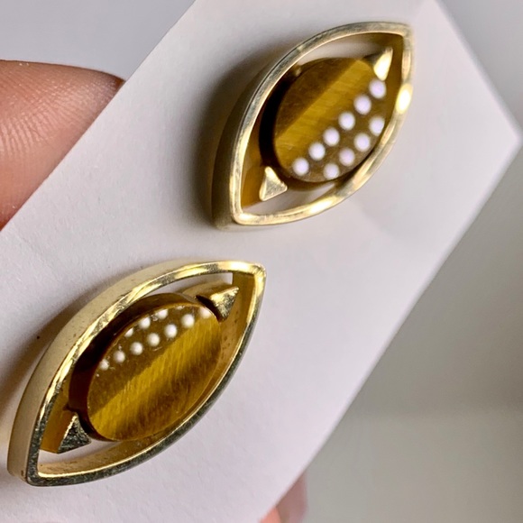 Gold Cuff Links - Picture 3 of 3